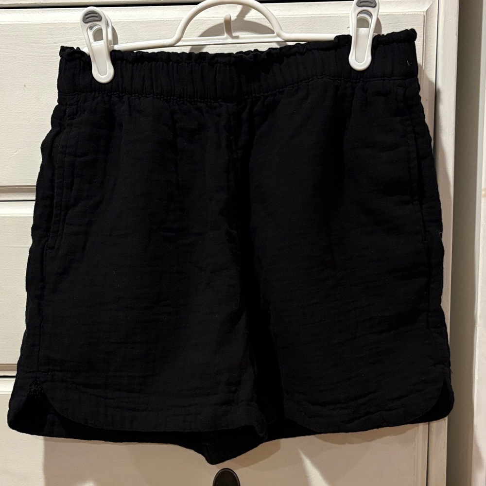 Old Navy Women's High Waist Black Shorts